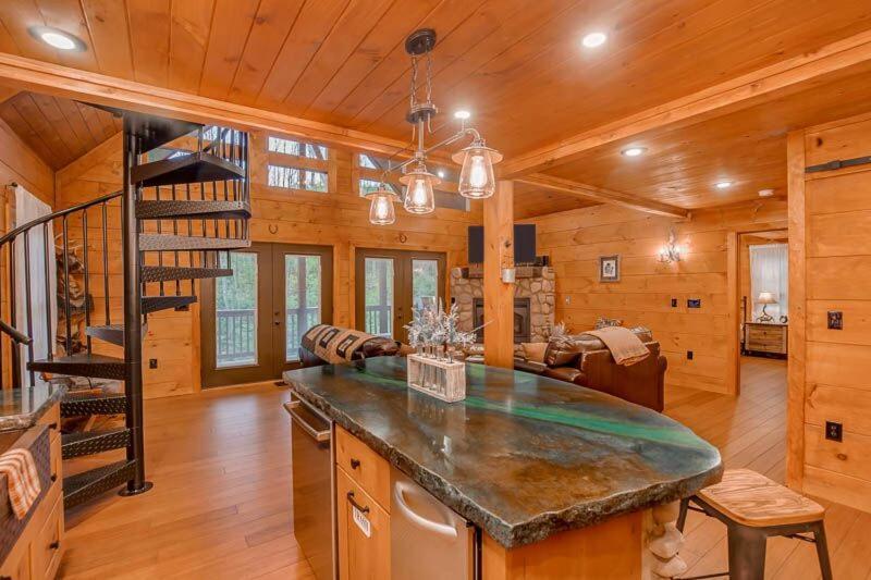 The Buckhorn By Stony Brook Cabins Gatlinburg Buitenkant foto